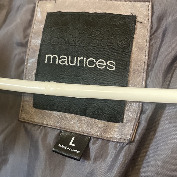 Womens Leather Jacket - Picture 3 of 4